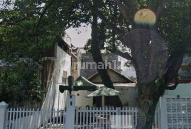 For Sale Business-Suitable House on Jl Raya Riau Re Martadina