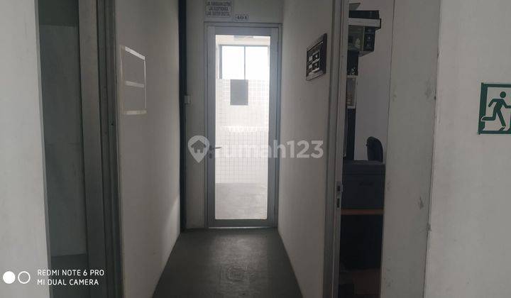 Di Jual Gedung Dekat Jl. Soekarno Hatta Cocok Untuk Kantor 9