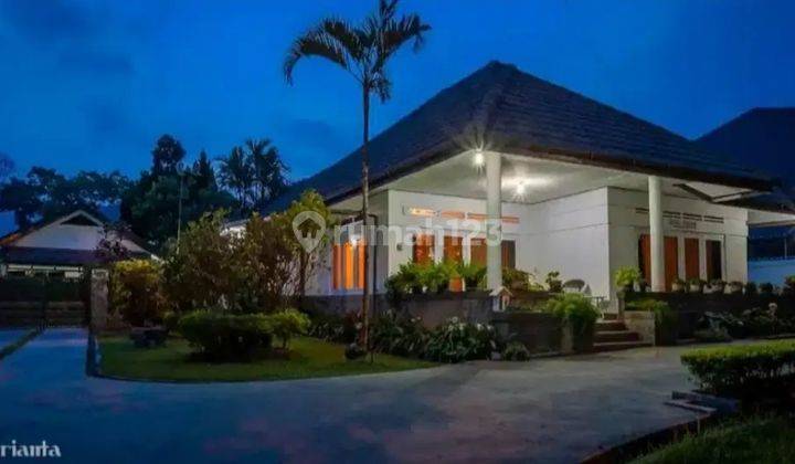 Dijual Rumah Classic Hitung Tanah Murah di Dipatiukur Bandung 1