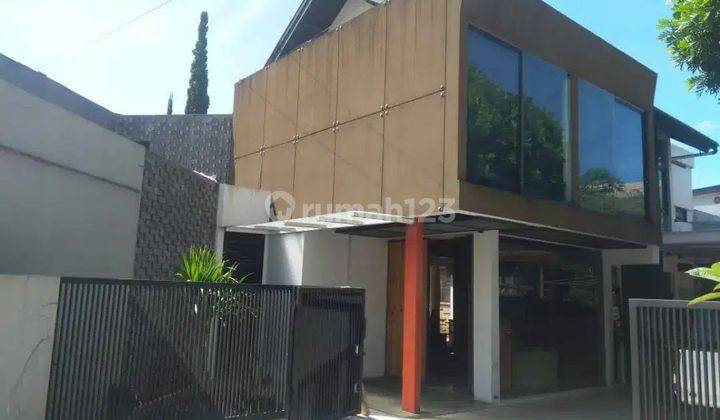 RUMAH LUX DI KOMPLEK JL.TERUSAN DR SUTAMI KOTA BANDUNG 1