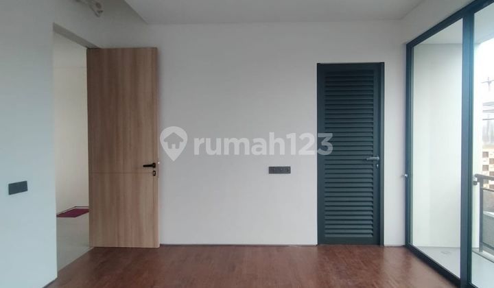 Dijual Rumah Baru Lux di Komplek Riung Bandung