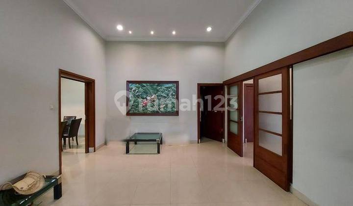 For Rent Well-Maintained Antique House in the Center of Bandung City 1