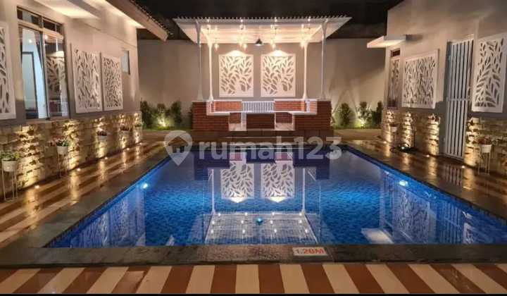 Jual Rumah Bagusberkonsep Instagramable Ada Kolam Renangdi Kota Baru Parahyangan 1