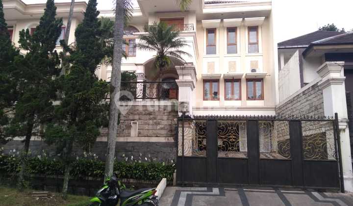 Rumah Mewah Sertaduta Bandung Siap Huni Rumah Mewah Sertaduta Bandung Siap Huni