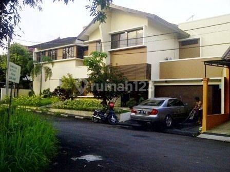 Rumah Dengan Kolam Renang Disewa Di Arcamanik Bandung Terbaru