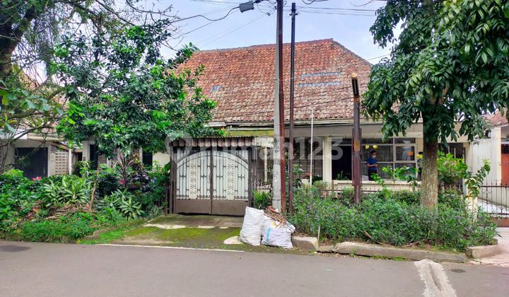 Rumah Heritage di Area Riau Martadinata SHM 2