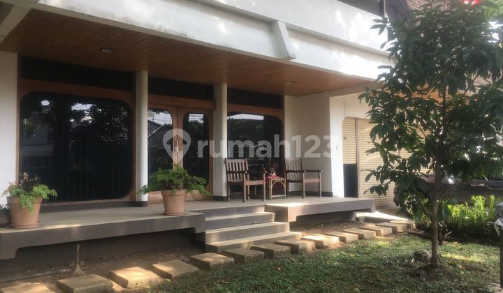 Rumah di Area Dago juanda Jalan utama Bandung pusat 1