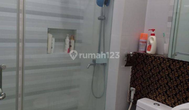 Mewah Dijual Rumah di Turangga Buahbatu 2 Lantai Bagus Siap Huni SHM 2