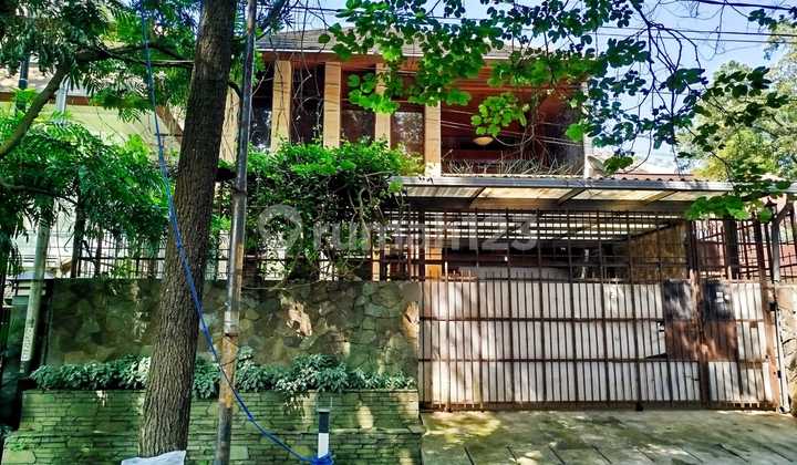 For Sale Wing House in Dago, Bandung City, Ready to Occupancy, Rarely Available with SHM For Sale Wing House in Dago, Bandung City, Ready to Occupancy, Rarely Available with SHM