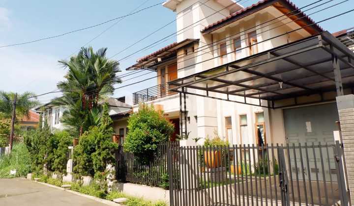 Dijual Rumah Mewah dan Luas di Kiarasari Buahbatu Margasari Siap Huni Dijual Rumah Mewah dan Luas di Kiarasari Buahbatu Margasari Siap Huni