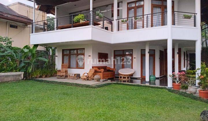 Rumah Villa Mewah Tanah Super Luas Kolam Renang & Tenis Di Sayap Setiabudi 2