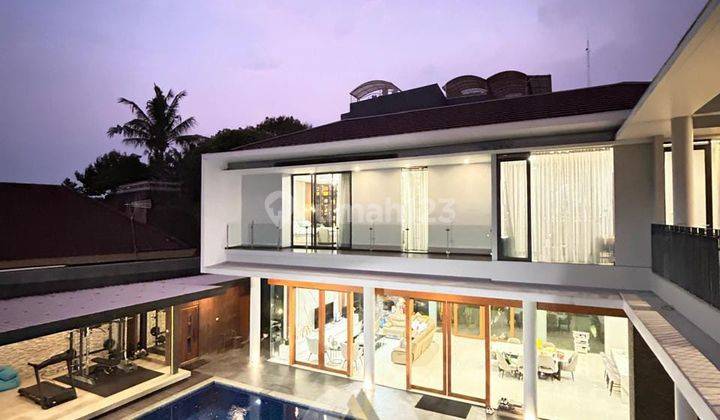 Jual Rumah Super Lux Modern Minimalis Berkolam Renang, Sauna, Lift Di Sayap Pasteur Kota Bandung 1