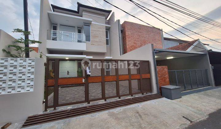 Rumah Baru Shm - Sertifikat Hak Milik Di Komplek Turangga Buahbatu  1