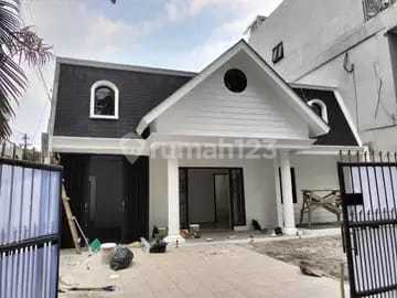 New House for Rent in Burangrang Area, Central Bandung