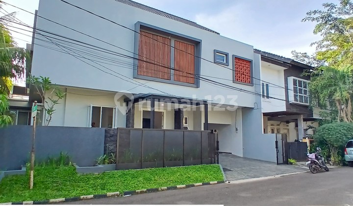 TURUN HARGA Rumah 3 Lantai Jarang Ada di Maleo Bintaro Jaya GB-15746