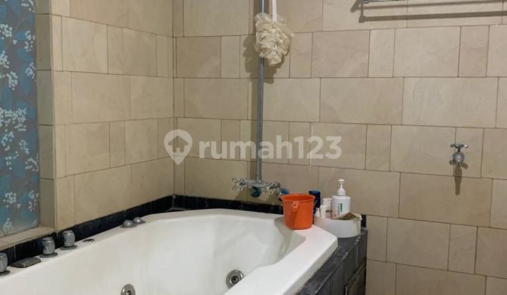 Minimalist 2-Story House for Quick Sale in Sector 5 Bintaro Jaya Sc-16708 2