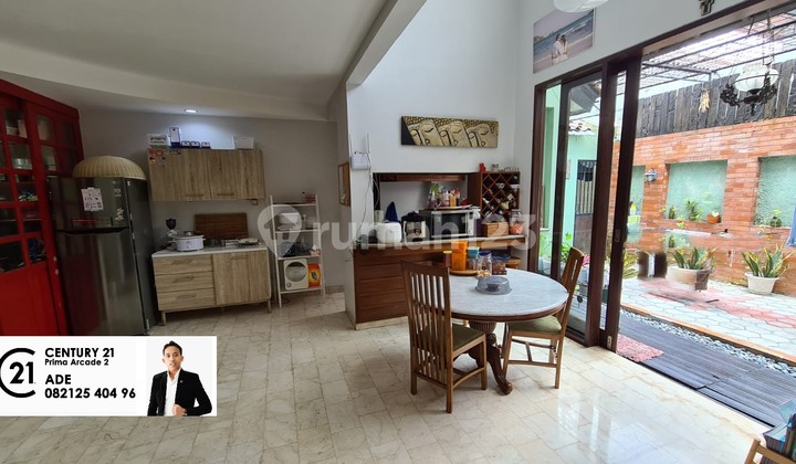 Rumah Kondisi Bagus Ruangan Lega di Cluster River Park Bintaro Gb-17546