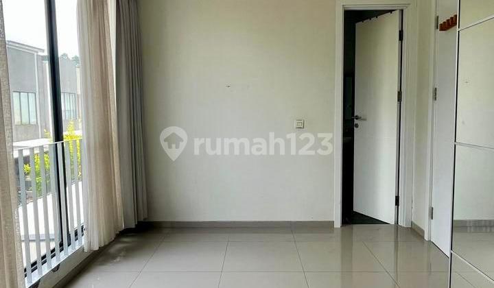 Rumah Terawat 3 Kamar Tidur Minimalis di U Ville Bintaro Jaya Oc-17576 2