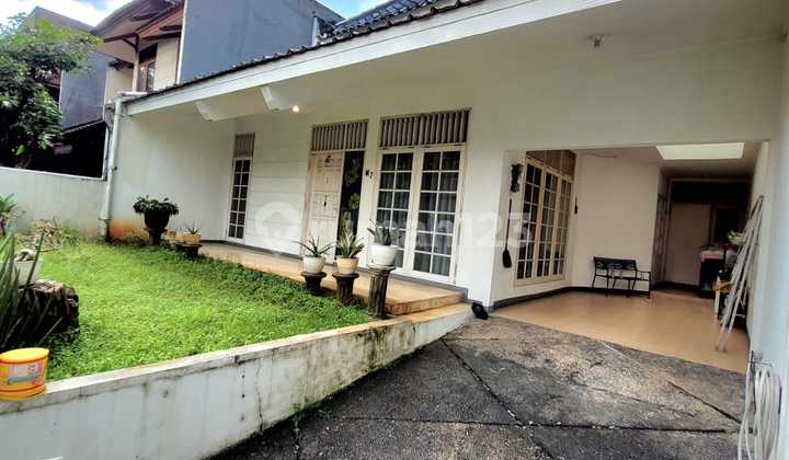 Homey Residence with Private Garden Still Available for Sale in Rempoa Ciputat GB-17369 2