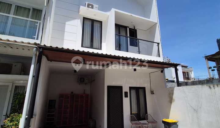 Dijual Rumah Modern Strategis Siap Huni di Cilandak Jakarta Selatan PU-17353 2