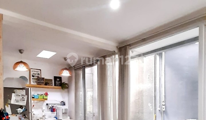 Rumah 2 Lantai Dijual Cepat di Cluster Discovery Eola Bintaro AR-17042