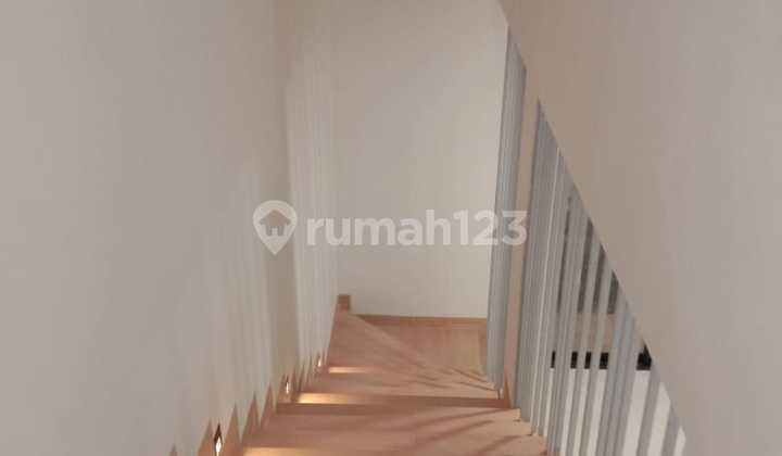 Rumah Fresh Kekinian 2 Lantai Modern di Bukit Nusa Indah Ciputat Am-16263 2