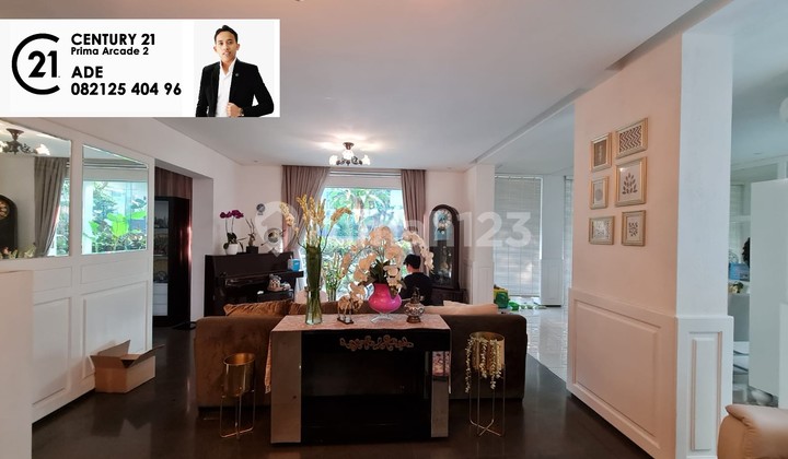 Jual Rumah Modern Carport Luas Plus Swimming Pool di Parigi Baru Cw-17091