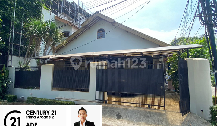 Rumah Sederhana 1 Lantai Posisi Hook Dijual di Sektor 4 Bintaro Lh-16996