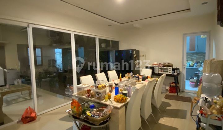 Cozy Home with Luxurious Design on a 382 M2 Land in Menteng Bintaro Gb-17135 2