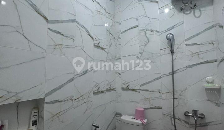 Rumah Minimalis Modern 2 Lantai Dalam Cluster Graha Bintaro Jaya Tk-15747 2