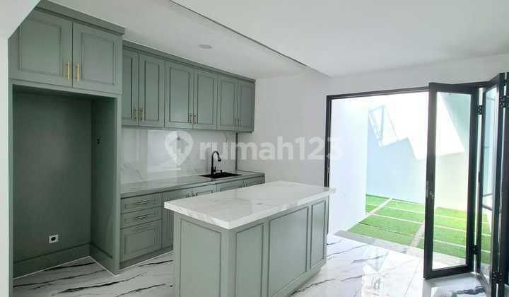 Rumah Baru Dijual Cepat 2 Lantai Desain Mewah di Emerald Bintaro Am-15544 2