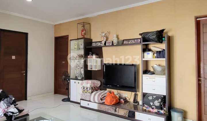 Hunian Turun Harga Luas 5+1 Kamar di Emerald Bintaro Sektor 9 Sc-16512 2