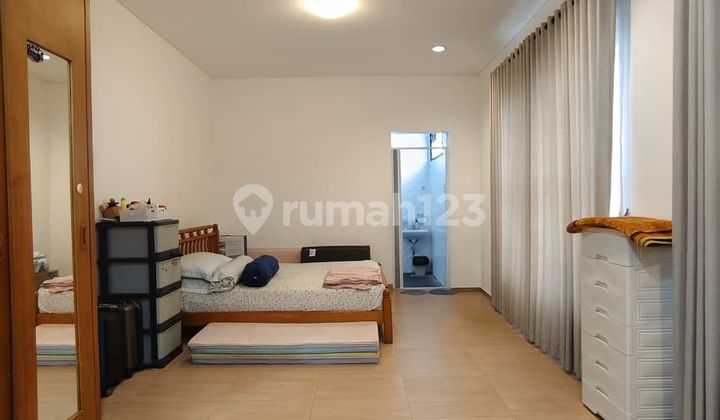 Hunian 8 Kamar Plus Swimpool di Mahagoni Park Graha Bintaro Gb-17803 2