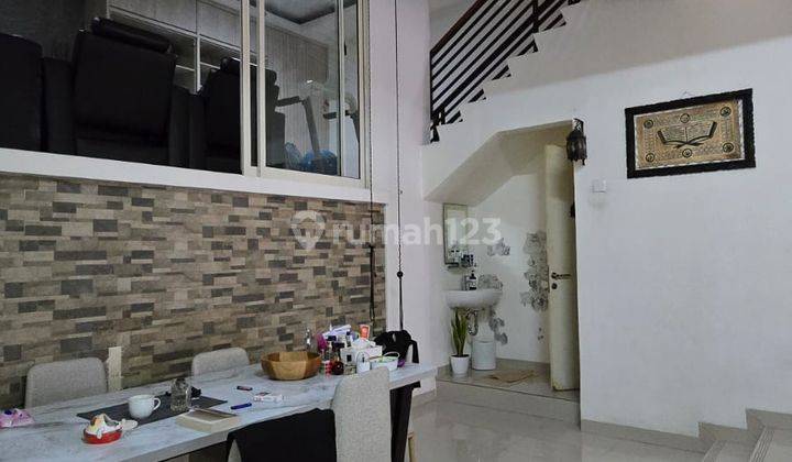 Rumah Siap Huni 3 Kamar Tidur Dijual di Kebayoran Village SC-15770 2