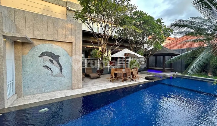 Dijual/sewa Rumah Style Villa Furnish Siap Huni 2