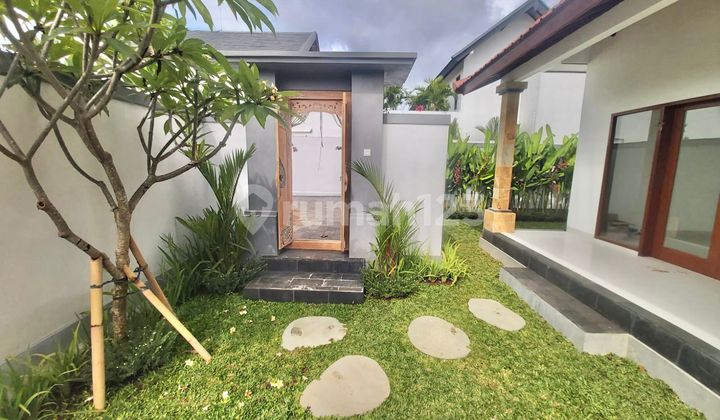 Disewakan Villa New Modern Unfurnish