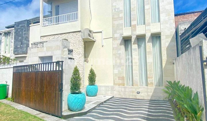 Minimalist Ready-to-Live Fully Furnished House in Jimbaran 1