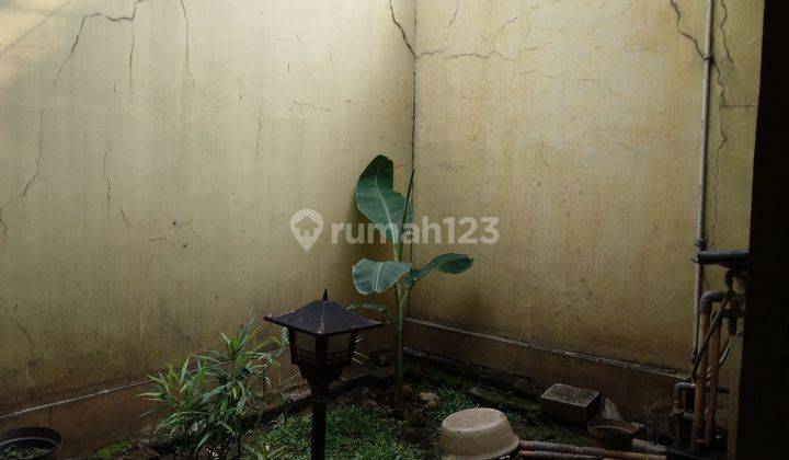 Bu...rumah Nyaman, Dalam Kompleks 2