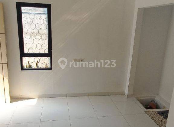 Rumah 2 Lantai Baru SHM di Cilangkap Depok Selangkah Ke Jl Raya Bogor 2