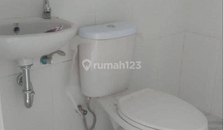 Rumah 2 Lantai SHM Cilangkap Depok Free Water Heater 2