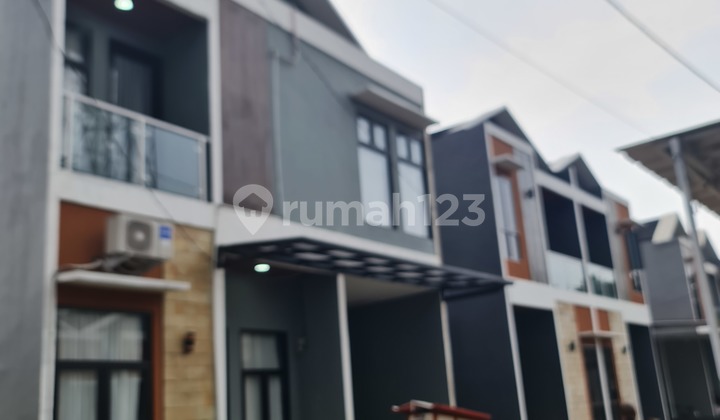2-Story Flood-Free House in Cimanggis Depok