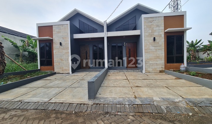 Minimalist House in Depok City Free Title Transfer