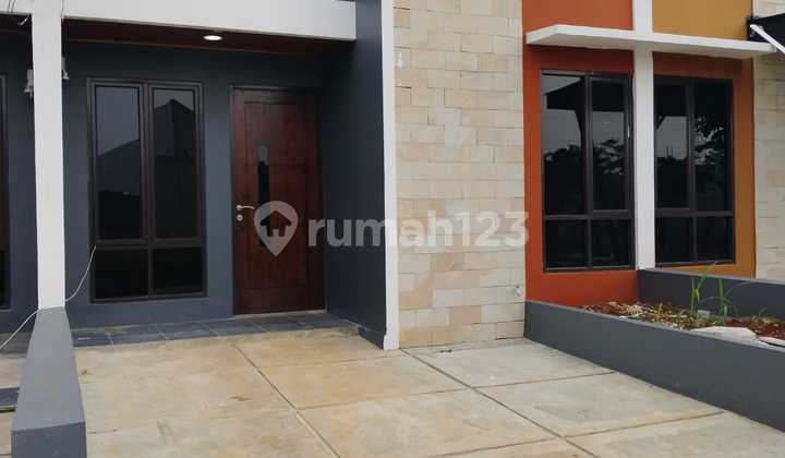 Best-Selling Modern Minimalist House in Depok – Comfortable and Strategic.