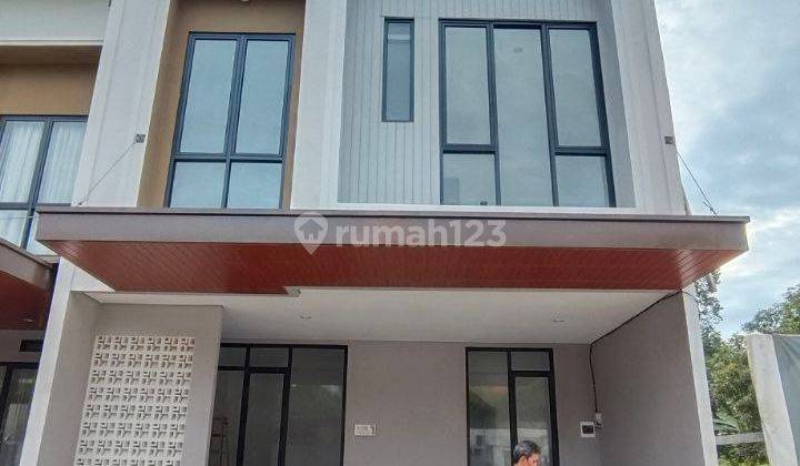 Rumah Siap Huni 3 Lantai Dekat Mrt Lebakbulus Cilandak Harga Nego