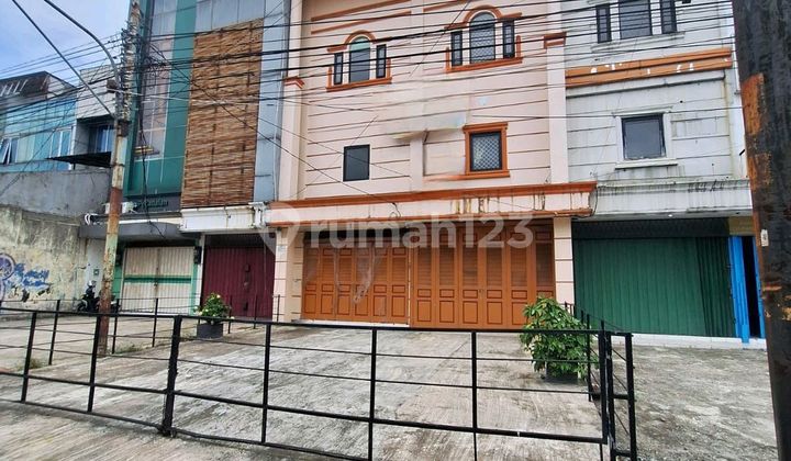 2 Shophouses for Sale Ready to Use Fast 1