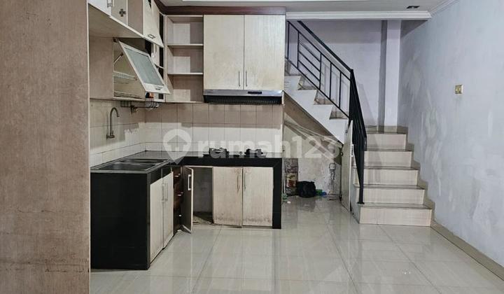 Rumah Mungil Taman Palem Lestari Siap Huni