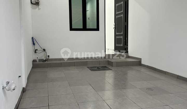 DIJUAL RUMAH BRAND NEW 3 LANTAI TANJUNG DUREN 2