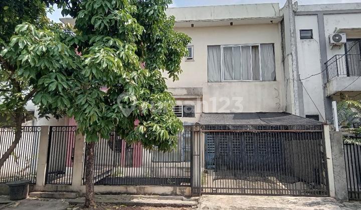 Dijual Murah Cash Only Rumah 2 Lantai di Perumahan Islamic Village