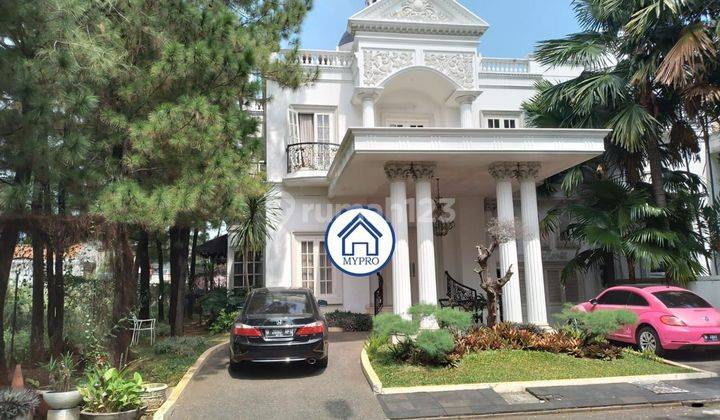 Rumah Mewah Gaya American Classic  1