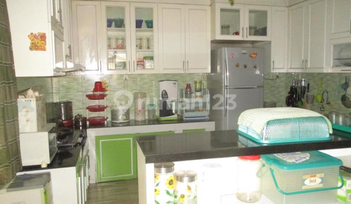 Hot Listing For Sale Cash Only House in Kebon Jeruk 2